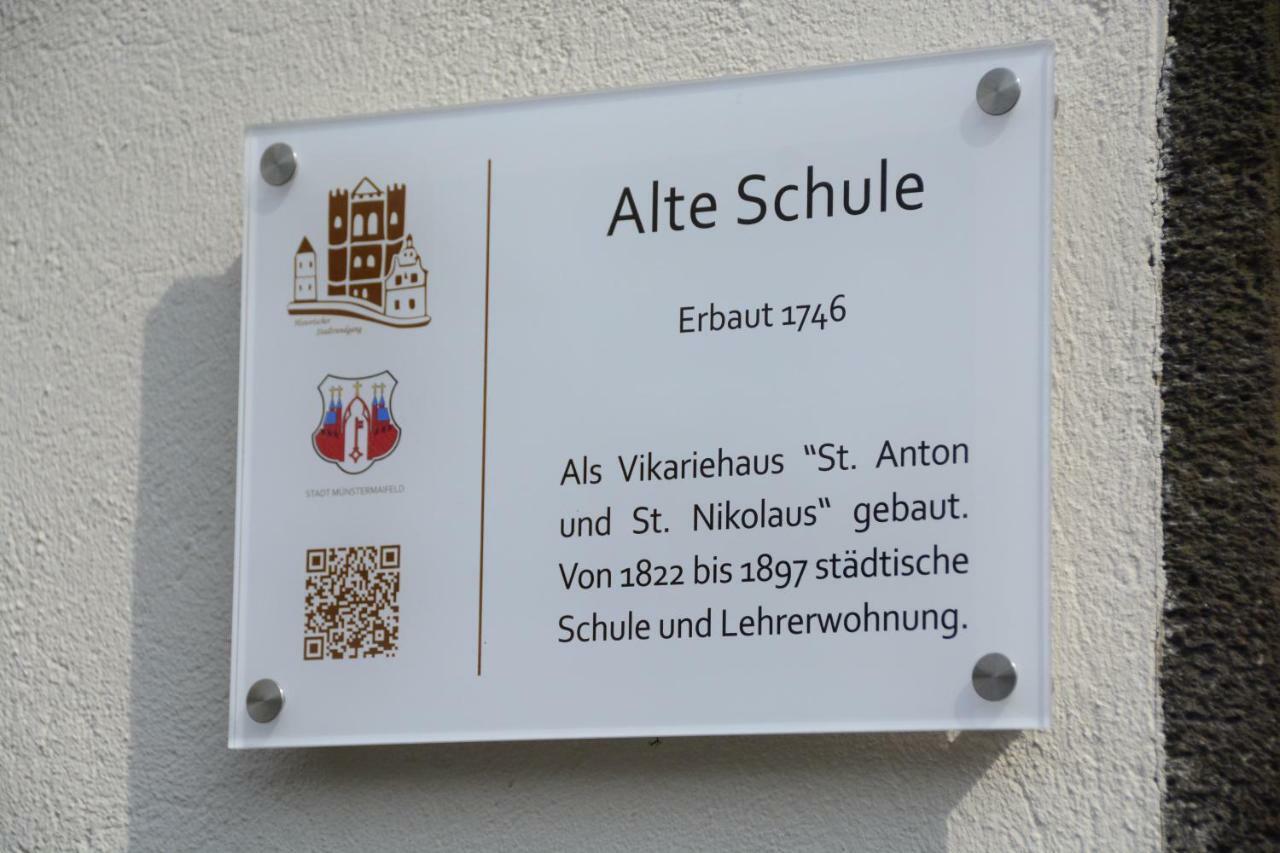 Stiftsherrenhaus Munstermaifeld Экстерьер фото